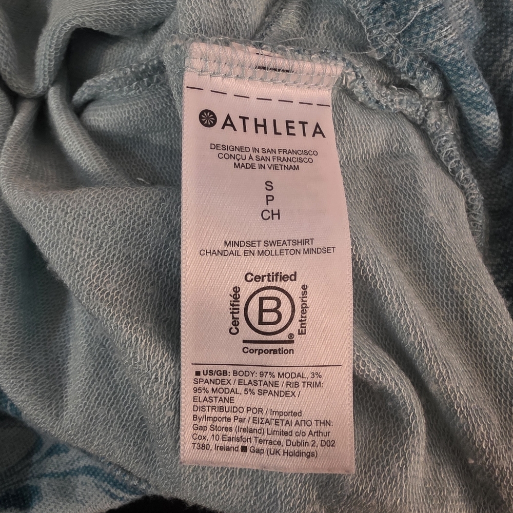 Athleta Bundle- Small - Picture 11 of 12